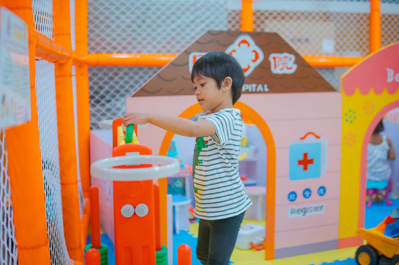 Why Imaginative Play Is Declining (And How to Bring It Back)