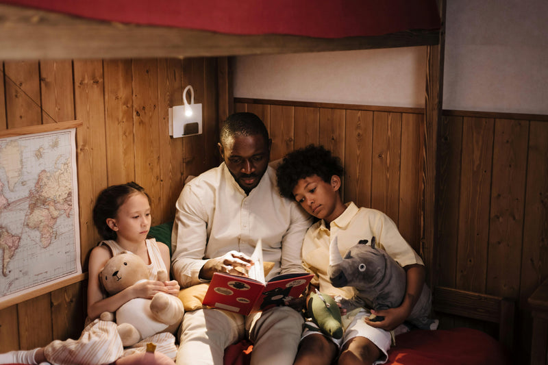How to Encourage Storytelling Through Everyday Play
